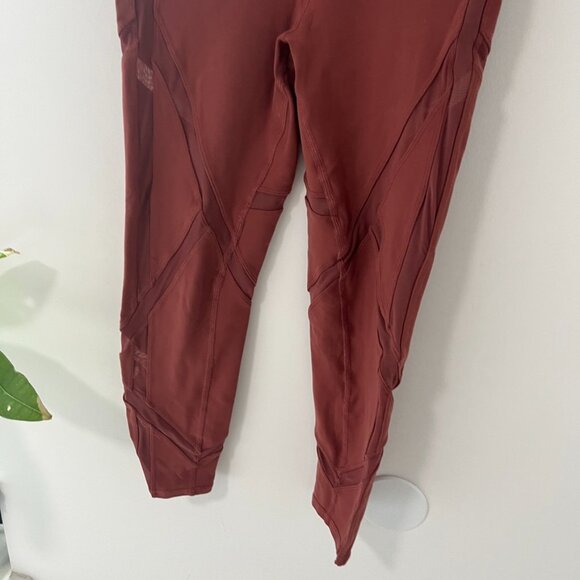 Alo Yoga Maroon Red Mesh Capri Leggings Size XS - Picture 4 of 5